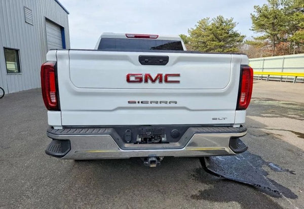 2026 GMC Sierra 1500 SLT photo 6