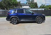 2025 Nissan Rogue SV thumbnail 24
