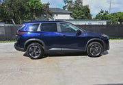 2025 Nissan Rogue SV thumbnail 6