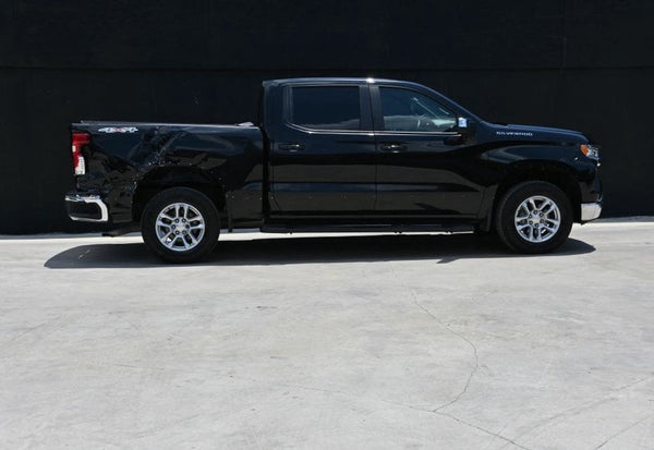 2023 Chevrolet Silverado 1500 LT photo 6