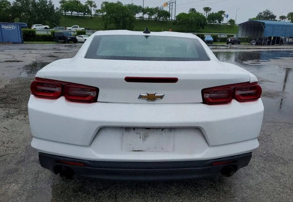 2020 Chevrolet Camaro LT vehicle photo 6