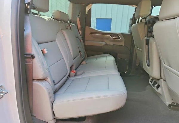 2026 GMC Sierra 1500 SLT photo 10