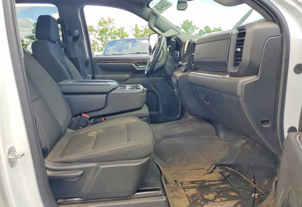 2025 Chevrolet Silverado 2500HD LT vehicle photo 7