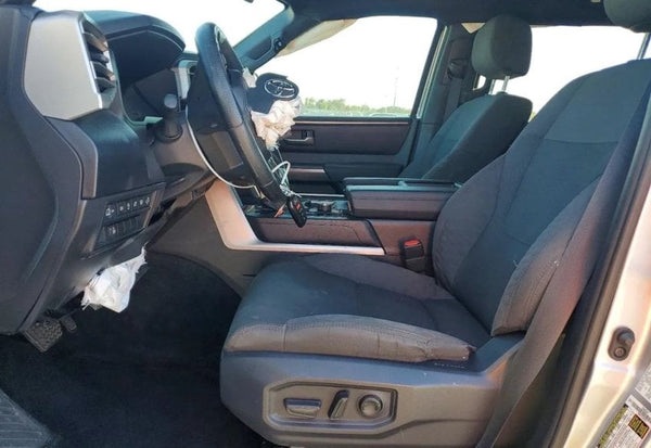 2025 Toyota Tundra SR5 photo 6
