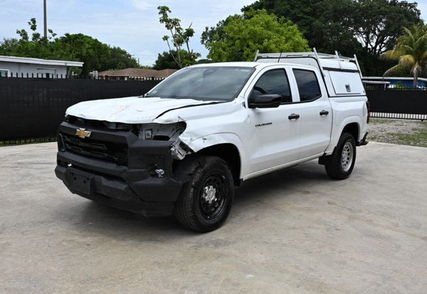 2023 Chevrolet Colorado Work Truck photo 2
