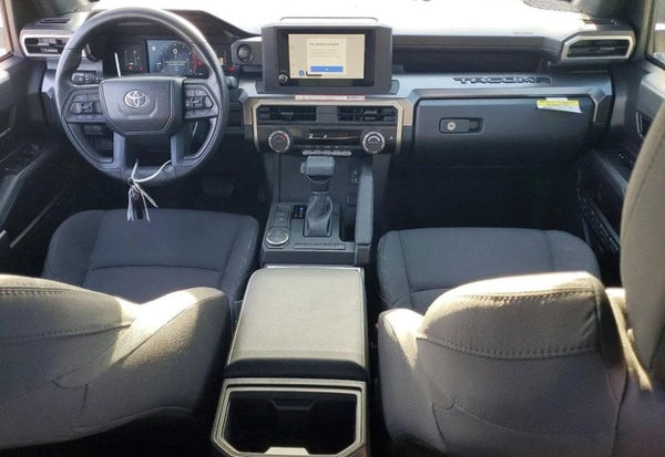 2025 Toyota Tacoma SR5 photo 9