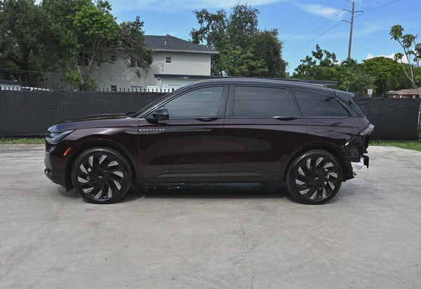 2024 Lincoln Nautilus Reserve vehicle photo 6