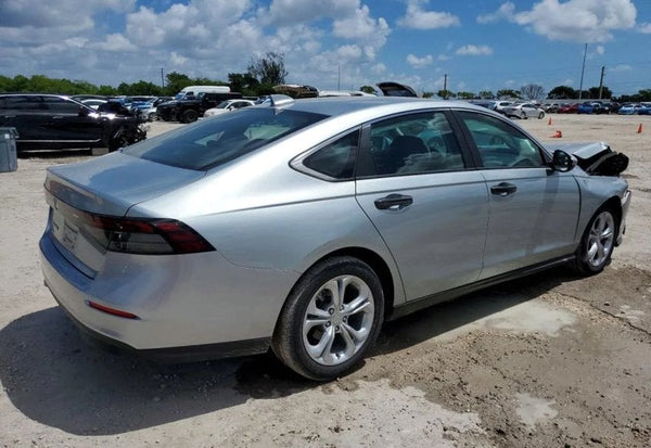 2024 Honda Accord LX vehicle photo 4
