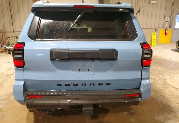 2025 Toyota 4Runner SR5 photo 5