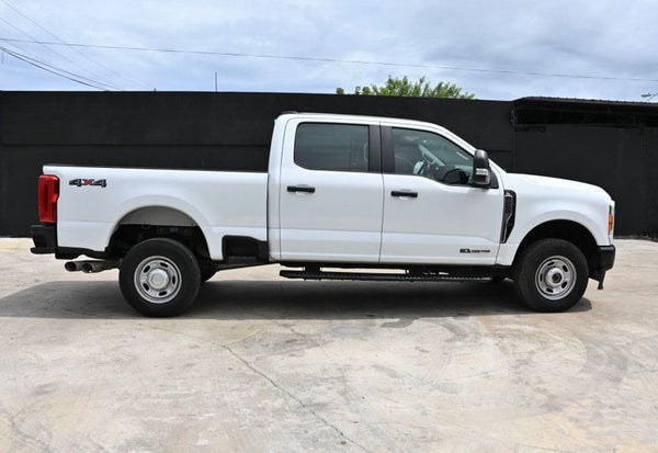 2023 Ford F-250 Super Duty XL Pickup 4D 6 3/4 ft vehicle photo 5