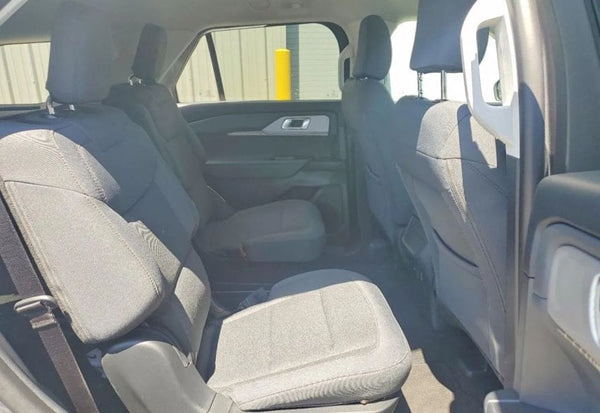 2026 Ford Explorer Active photo 10