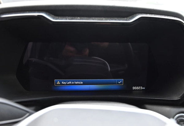 2024 Chevrolet Colorado LT photo 11