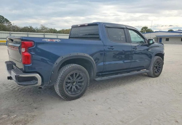 2021 Chevrolet Silverado 1500 LT photo 4