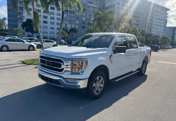 2023 Ford F-150 XLT Pickup 4D 5 1/2 ft photo 4